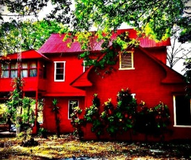 CASA TIPO QUINTA De ESPARCIMIENTO ANTIGUA TIPO VINTAG