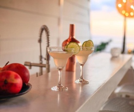 Casa y Villa by Night : Luxury & Nature in Santa Teresa