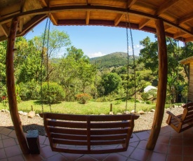 Cedrela Eco-Lodge