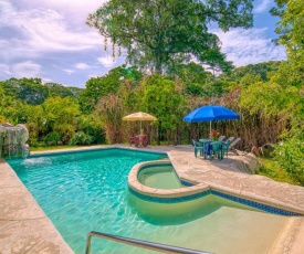 Coco Loco Lodge
