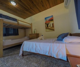 Cocobolo Surf Hotel & School