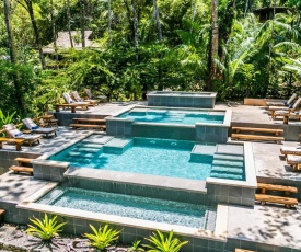 Copa De Arbol Beach & Rainforest Resort