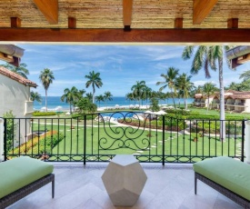Exclusive - secluded spot on Flamingo Beach - sleep to the sound of the surf