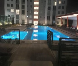 Exclusive Boho Chic style condo 10 minutes from the airport, with self-entry system