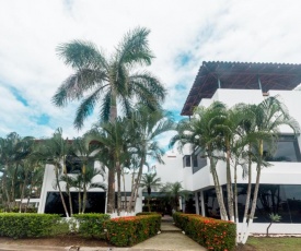 Hermosa Palms #110