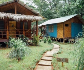 Hidden Paradise Lodge