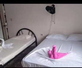 Hostal Alyale