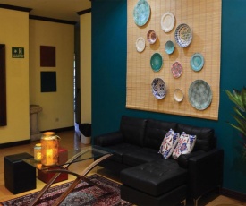 Hotel CR Lounge by Little Havana