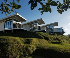 Hotel Laguna Arenal