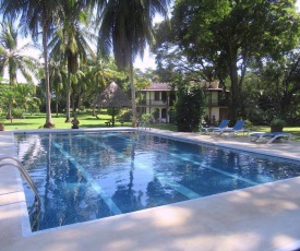 Hotel Paraiso del Cocodrilo