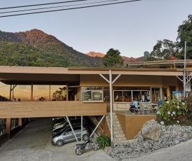 Hotel Uran