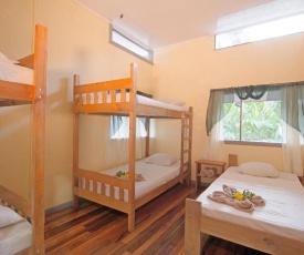 Islas del Río Hostel