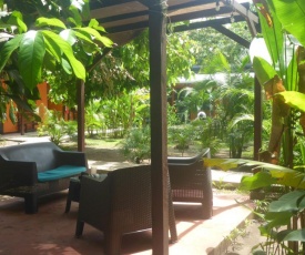 Aracari Garden Hostel