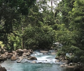 La Piña, Rio Celeste