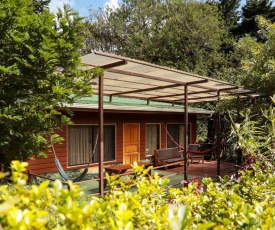 Los Pinos Lodge & Gardens