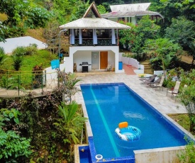 Lost Pools Bungalow #Sloth