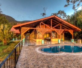 Arenal Waterfall Lodge