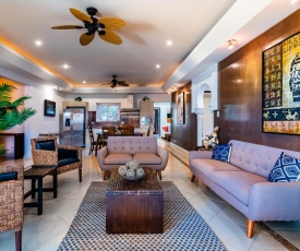 Luxury 3BR appt, Tamarindo CENTER, hi-speed wifi