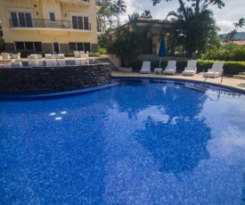 LUXURY OCEAN VIEW CONDO JACO BEACH
