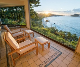 Arenas Del Mar Beachfront & Rainforest Resort