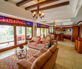 Pacifico Colonial Condominiums