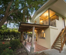 Pura Vida House Cabo Blanco