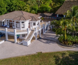 Pura Vida Villa in Playa Ocotal