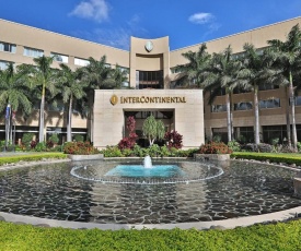 Real InterContinental at Multiplaza Mall, an IHG Hotel