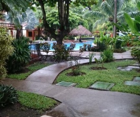Room in Condo - Nice condo to vacation in Playas del Coco