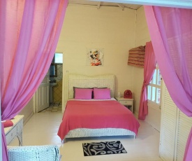 Rosa Lodge