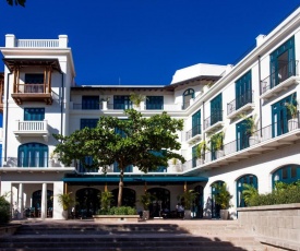 Santarena Hotel