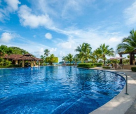 Stay In CR Los Sueños Condos