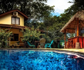 Tamarindo Backpackers