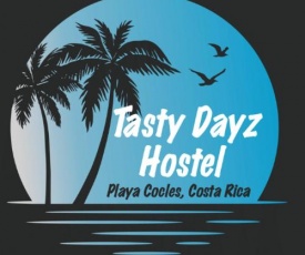 Tasty Dayz Hostel