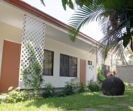 Terida Airport B&B