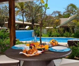 The Breeze Hotel & Villas
