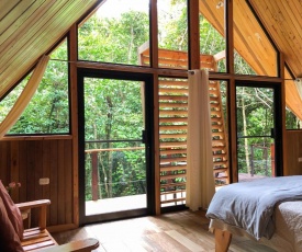 Tityra Lodge