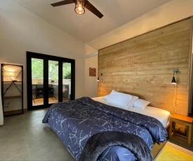 Tree of Life Cabinas