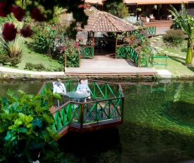 Trogon Lodge