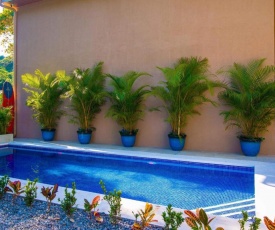 Tropical apartment w- pool - near Jaco Beach up to 8 people