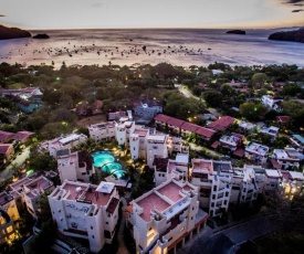 Tropical Gardens Suites and Apartments