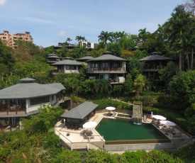 Tulemar Resort
