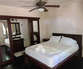 Beachfront Queen Room at Hona Beach Hotel