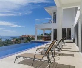 Villa Blanca