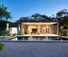 Villa Ethir