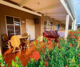 Villa Mango 4 Surf & MTB paradise Steps from Ocean