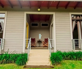 YerbaBuena Modern Stay in the Cloud Forest
