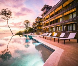360 Splendor Del Pacifico Residences