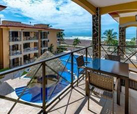 Brilliant and luxury, family condo beachfront