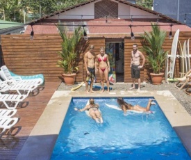 Buena Nota Hostel